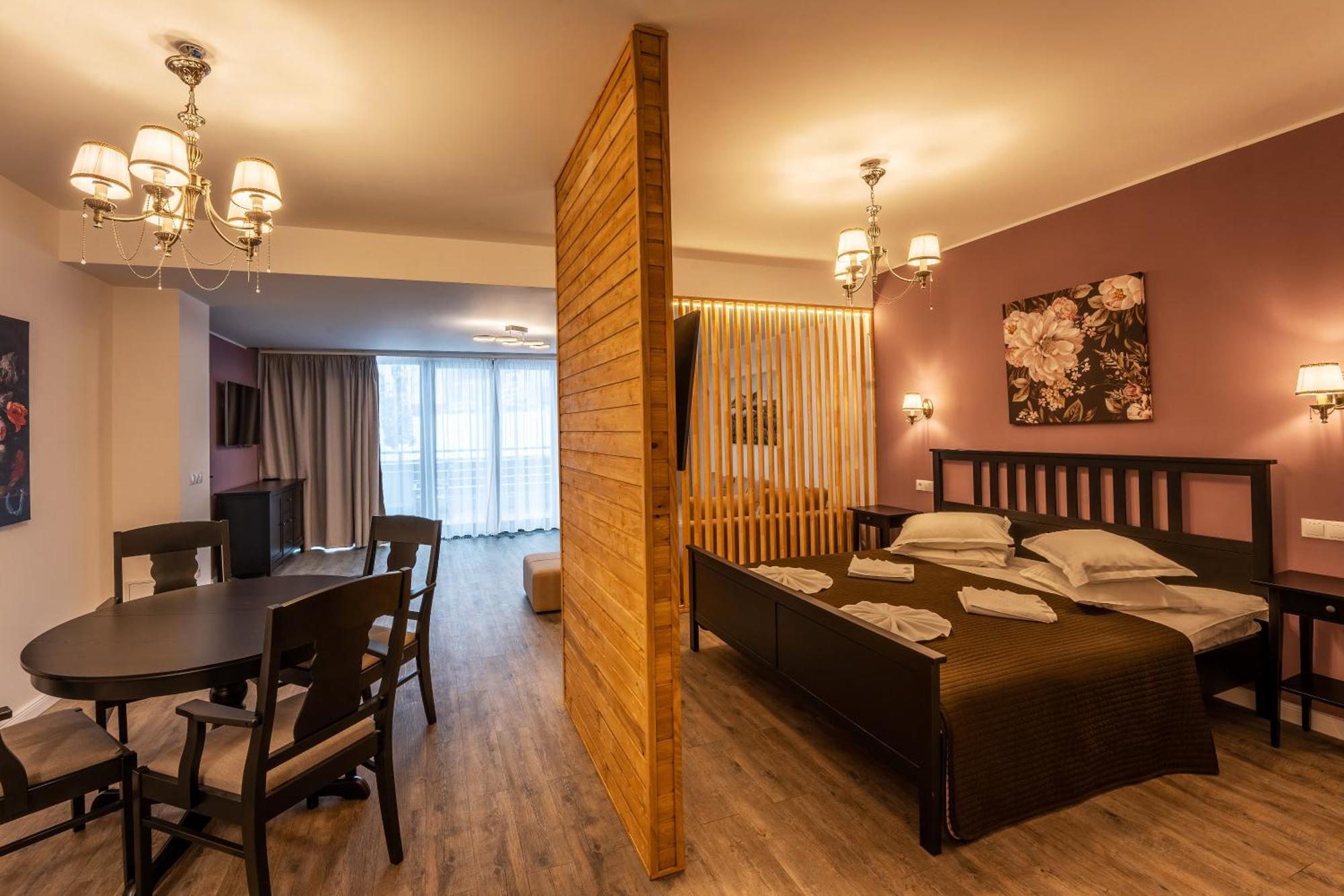 Silver Mountain - Ana'S Apartments ポイアナ・ブラショフ エクステリア 写真